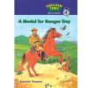کتاب ENGILISH TIME 4 A MEDAL FOR RANGER DAY اثر SETSUKO TOYAMA انتشارات OXFORD